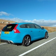 Volvo V60 D5 R-Design Summum Geartronic