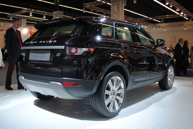 Land Rover Evoque SD4 2.2 Pure 4WD