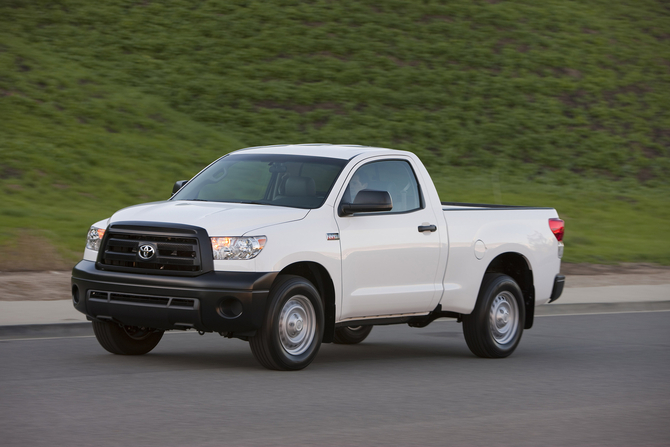 Toyota Tundra Tundra-Grade 4.6L Long Bed