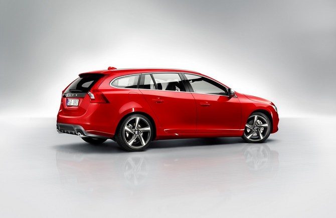 Volvo V60 1.6 T4 R-Design Summum