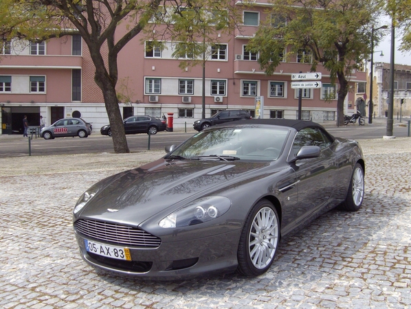 Aston Martin DB9 Coupe Touchtronic 2