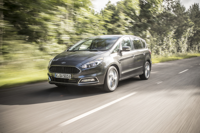 Ford S-Max Vignale 2.0TDCi AWD Titanium Powershift