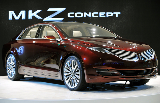 Lincoln MKZ Concept Looks at Lincolns Future