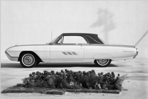 Ford Thunderbird