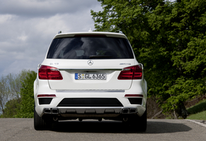 Mercedes-Benz GL63 AMG