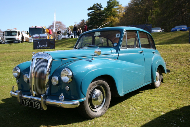 Daimler Conquest