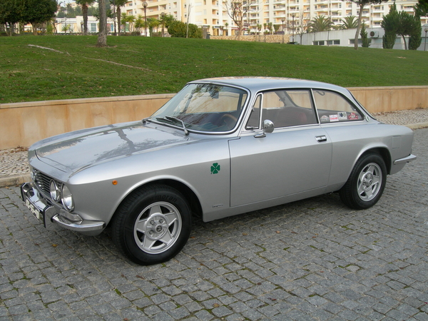 Alfa Romeo GTV