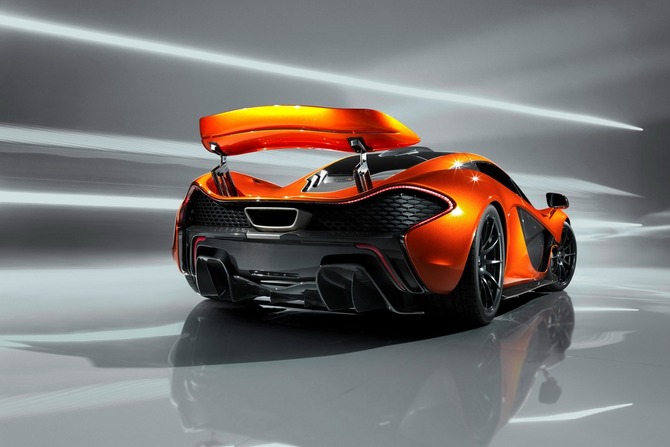 McLaren divulga mais imagens oficiais do P1