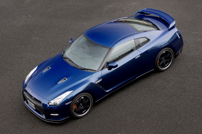 Nissan GT-R Track Pack Black Edition