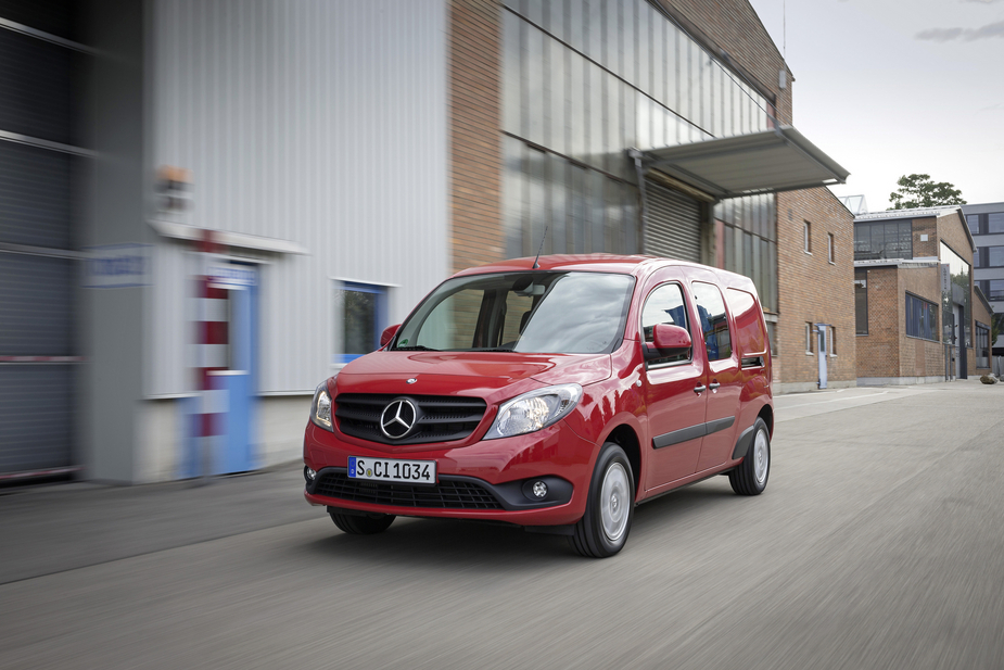 Mercedes-Benz Citan Compact 109CDI/23 90