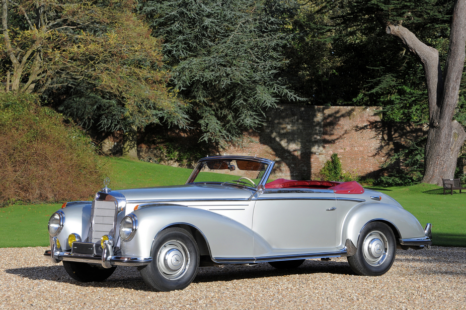 Mercedes-Benz 300 S Roadster