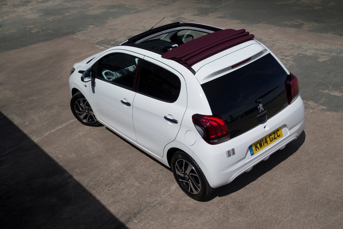 Peugeot 108 TOP Allure 1.2 Pure Tech