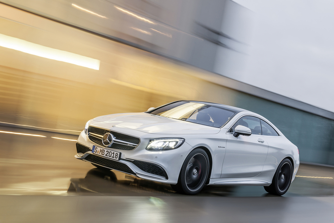 Mercedes-Benz S63 AMG Coupé