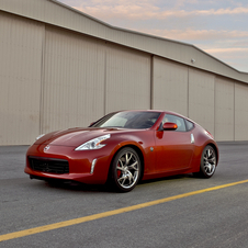 2013 Nissan 370Z Gets New Nose and New Colors