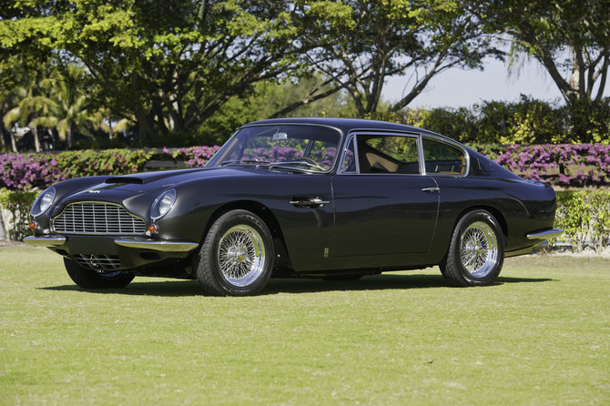 Aston Martin DB6 Vantage