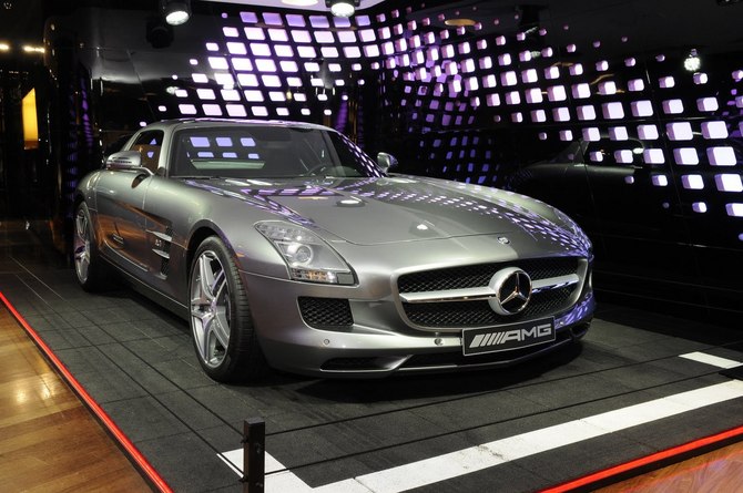 Mercedes SLS AMG