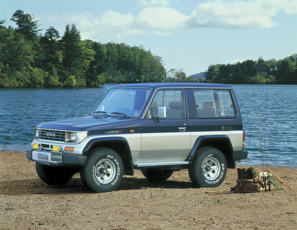 Toyota Landcruiser 70