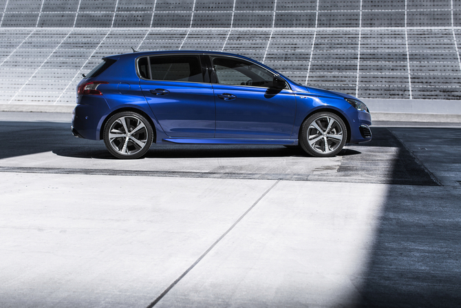 Peugeot 308 1.6 THP