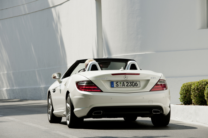 Mercedes Announces Diesel SLK 250 CDI