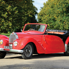 Bugatti Type 57C Stelvio Drophead Coupé by Gangloff