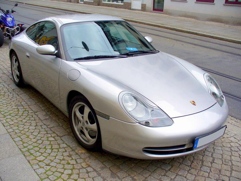 Porsche 911 Carrera Tiptronic {996}