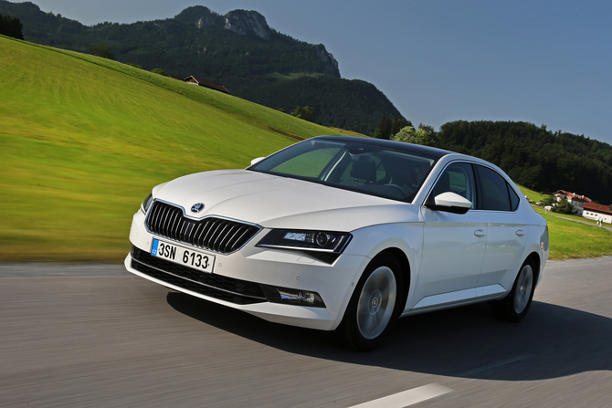 Skoda Superb 1.6 TDI Active GreenLine