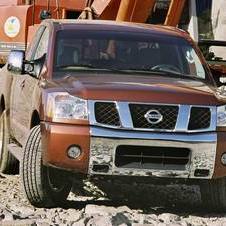 Nissan Crew Cab PRO-4X 4X4 SWB