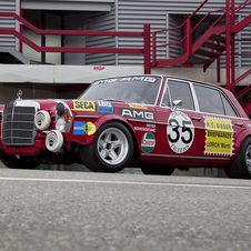 AMG Mercedes-Benz 300 SEL 6.8 AMG