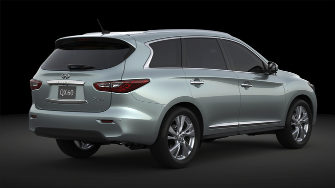 O QX60 Hybrid partilha a plataforma com o Pathfinder