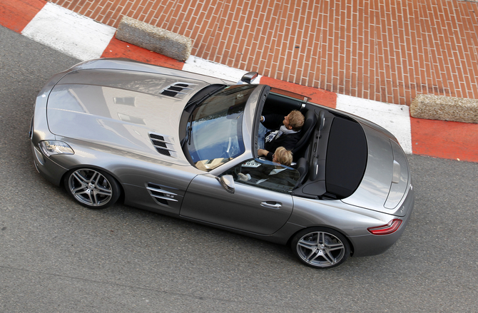 Häkkinen and Rosberg also drove around Monaco in an SLS convertible