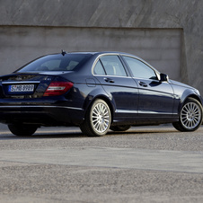 Mercedes-Benz C250 Saloon CDI BlueEff. Elegance