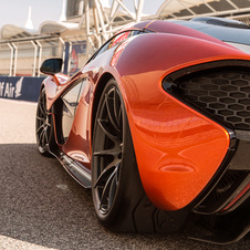 Emissões do novo McLaren P1 foram mantidas abaixo dos 200g/km de CO2