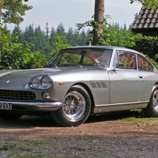 Ferrari 330 GT 2+2