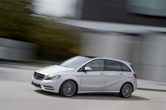 Full Reveal of New B-Class Ahead of Frankfurt (UPDATED)