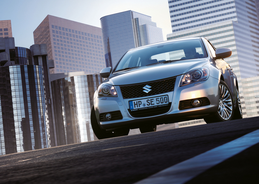 Suzuki Kizashi S FWD