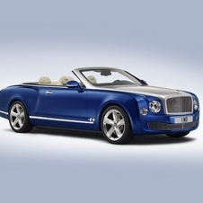  the concept is equipped with the same 6.75-liter V8 twin-turbo that is present in the Mulsanne and the Mulsanne Speed