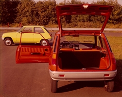 Renault 5 LS