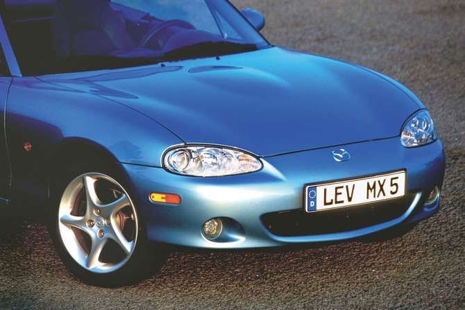 Mazda MX-5 Gen.2