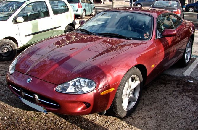 Jaguar XK8 Coupé