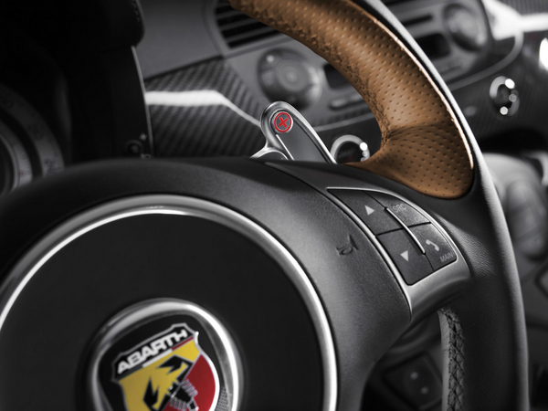 Abarth 695 Tributo Ferrari