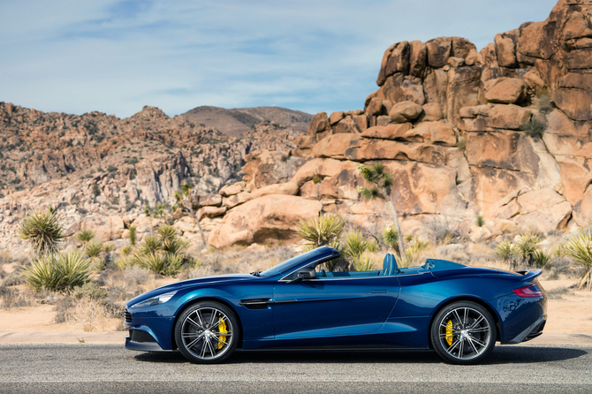 Aston Martin Vanquish Volante