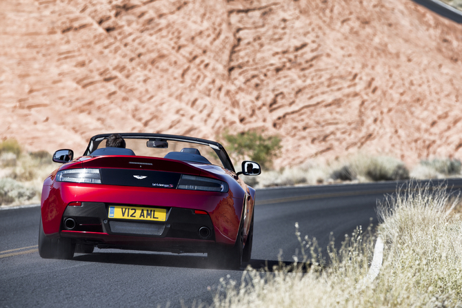 Still the car is 20kg lighter than the previous V12 Vantage Roadster