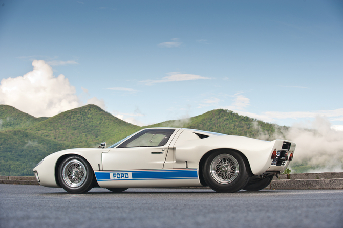 Ford GT40 Mk III