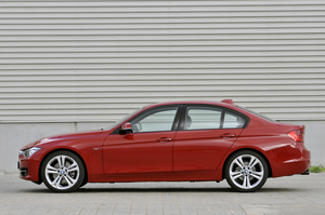 BMW 320d AT Sport Line