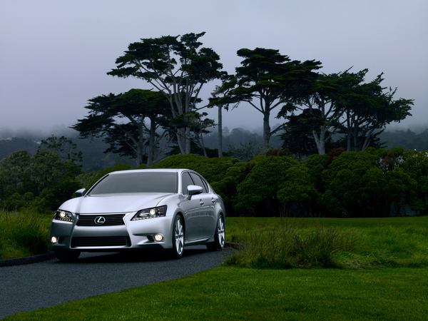 New Lexus GS Shows Off New Styling