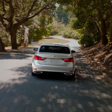 New Lexus GS Shows Off New Styling