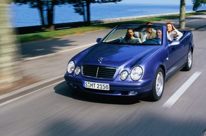 Mercedes-Benz CLK 200 Cabriolet AT