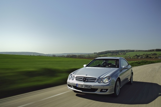 Mercedes-Benz CLK 500