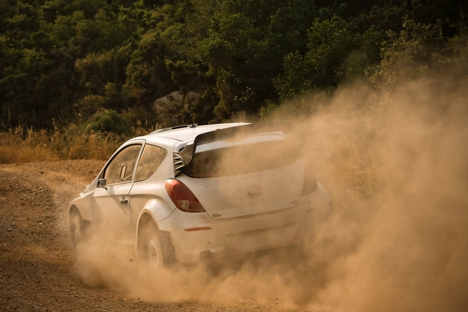 Hyundai i20 WRC Gets Tested in the South of France