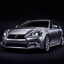 New Lexus GS Shows Off New Styling